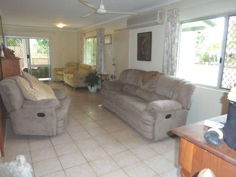 7 Whelk Close, Trinity Beach QLD 4879