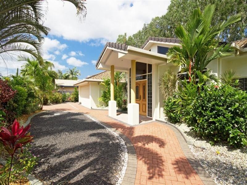 Clifton Beach QLD 4879