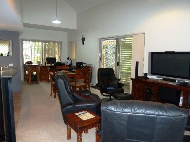 111/2 Keem Street, Trinity Beach QLD 4879