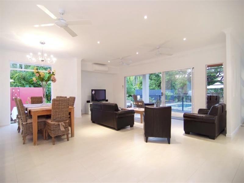 Clifton Beach QLD 4879