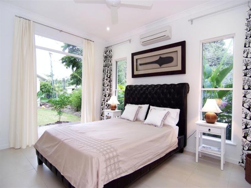 Clifton Beach QLD 4879