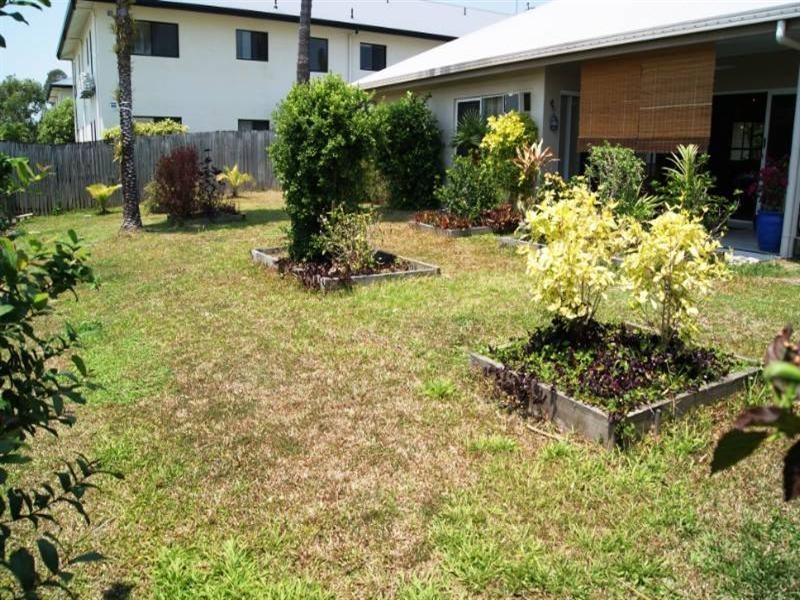 Trinity Beach QLD 4879