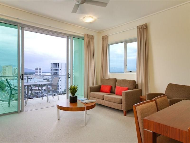 31205/99 The Esplanade, Cairns QLD 4870