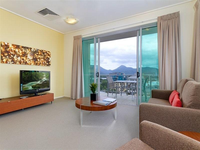 31205/99 The Esplanade, Cairns QLD 4870
