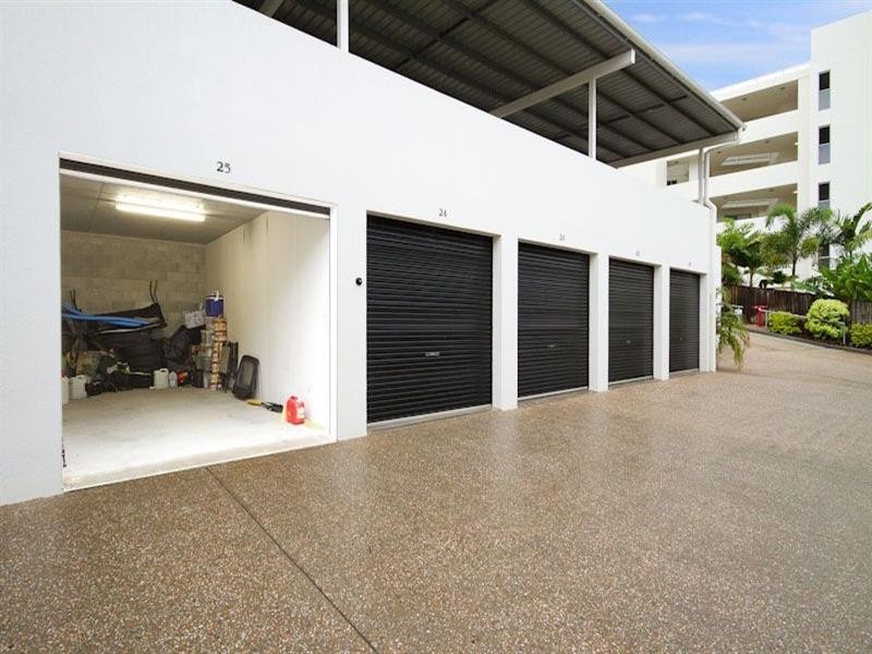 Trinity Beach QLD 4879