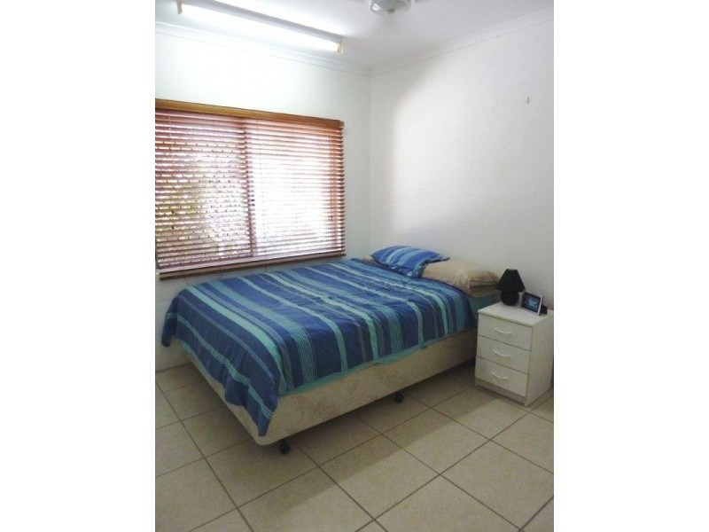 4 Bligh Close, Clifton Beach QLD 4879