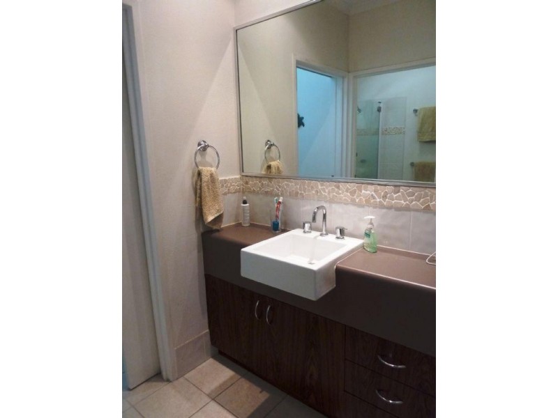 4 Bligh Close, Clifton Beach QLD 4879