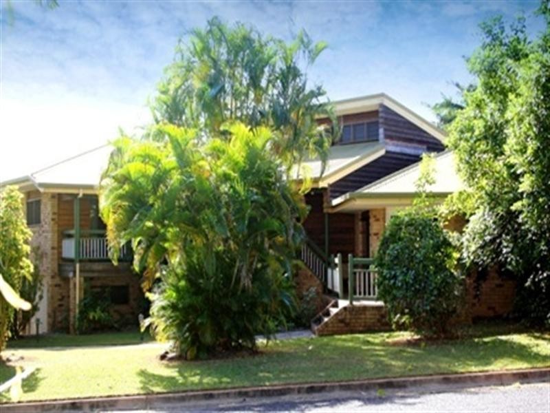 24 Moresby Street, Trinity Beach QLD 4879