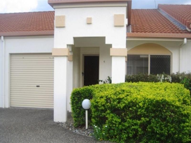 4/5-7 Oyster Court, Trinity Beach QLD 4879