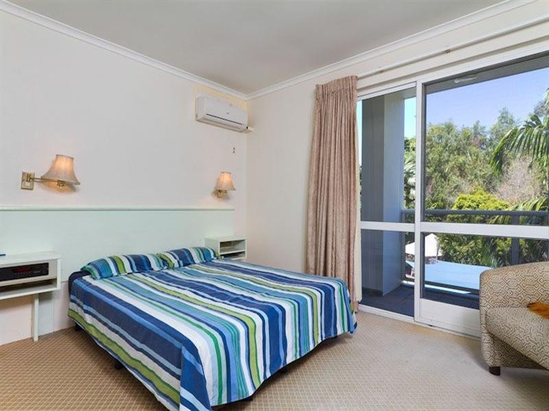 227 Coral Coast Drive, Palm Cove QLD 4879