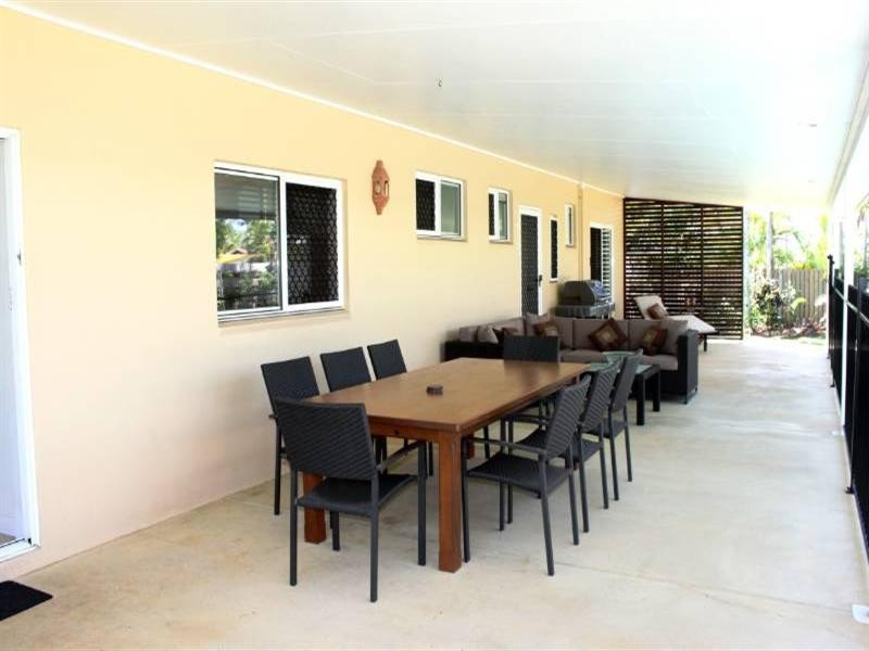 Kewarra Beach QLD 4879