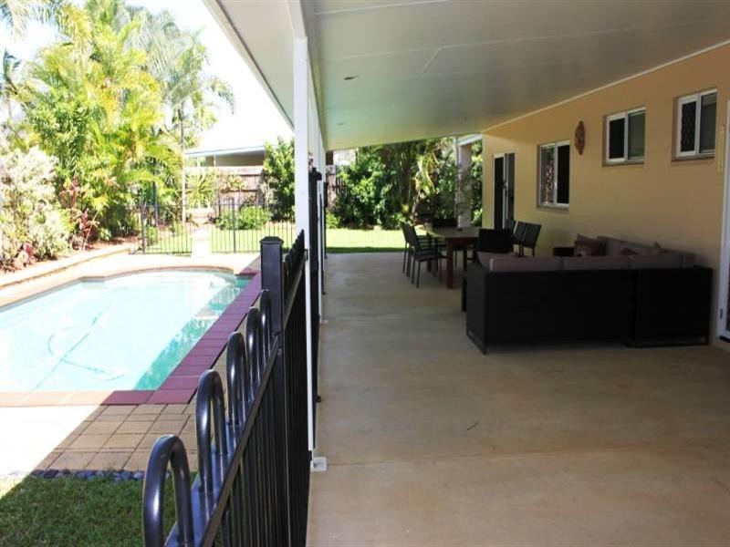 Kewarra Beach QLD 4879