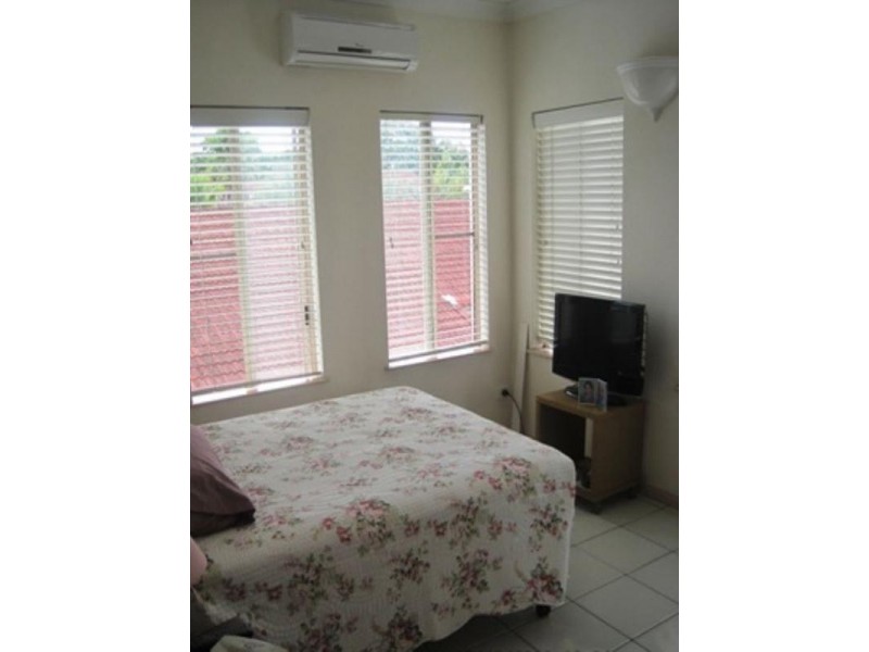 7/28 Springfield Crescent, Whitfield QLD 4870