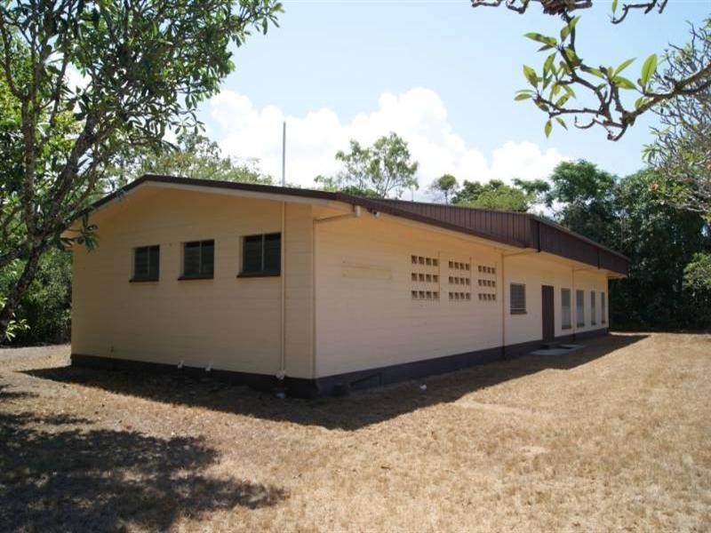 Clifton Beach QLD 4879