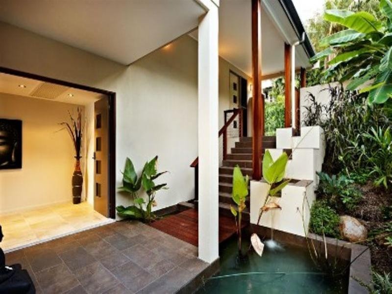 4 Peacock Street, Trinity Beach QLD 4879