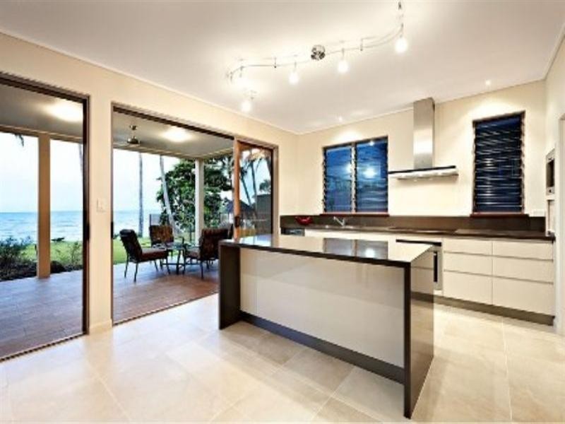 4 Peacock Street, Trinity Beach QLD 4879