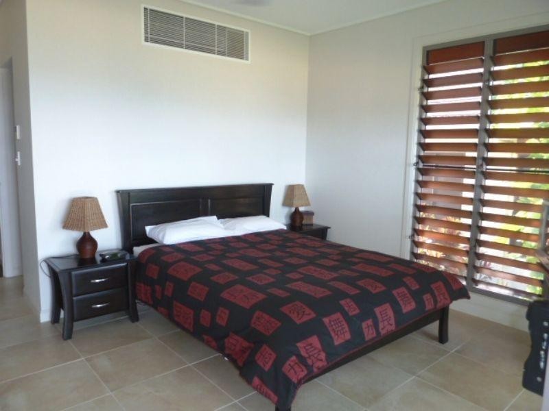 4 Peacock Street, Trinity Beach QLD 4879