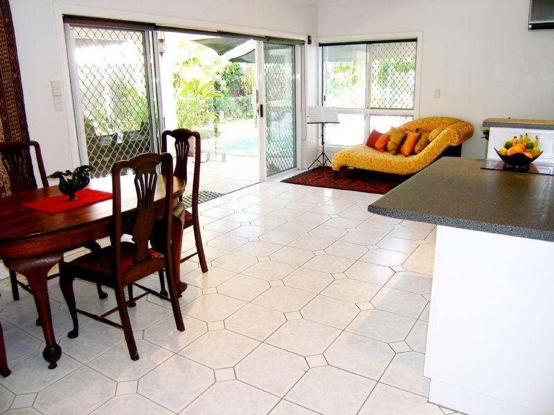 7 Ilse Close, Clifton Beach QLD 4879