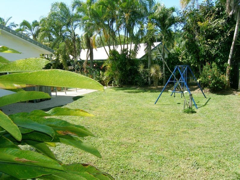 7 Ilse Close, Clifton Beach QLD 4879