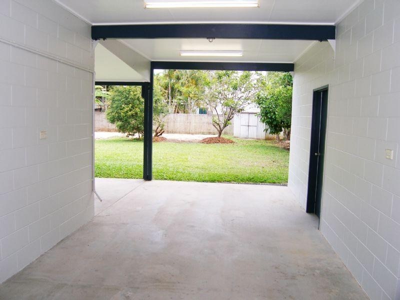 Trinity Beach QLD 4879