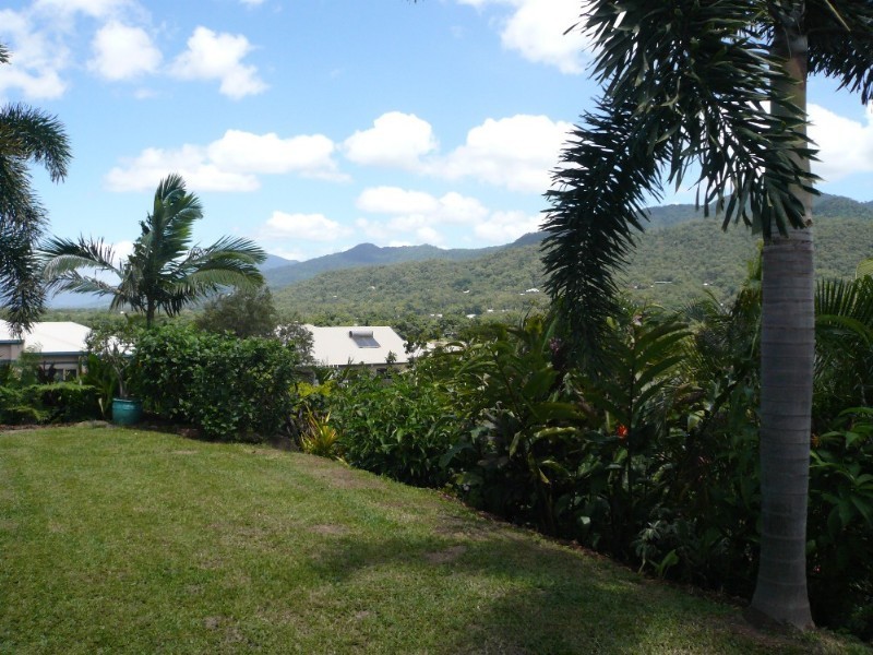 Trinity Beach QLD 4879