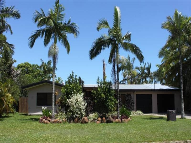 Trinity Beach QLD 4879