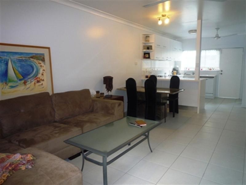 3/544 Varley Street, Yorkeys Knob QLD 4878