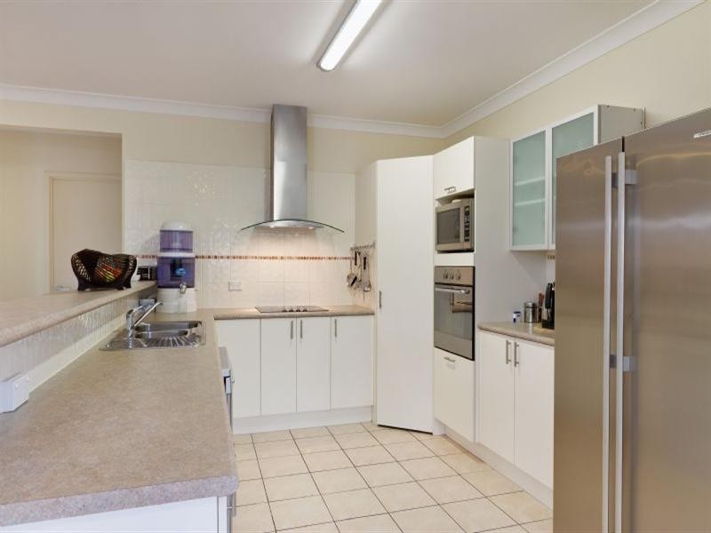 10 Vetiver Street, Trinity Park QLD 4879