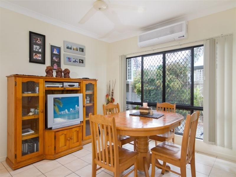 10 Vetiver Street, Trinity Park QLD 4879