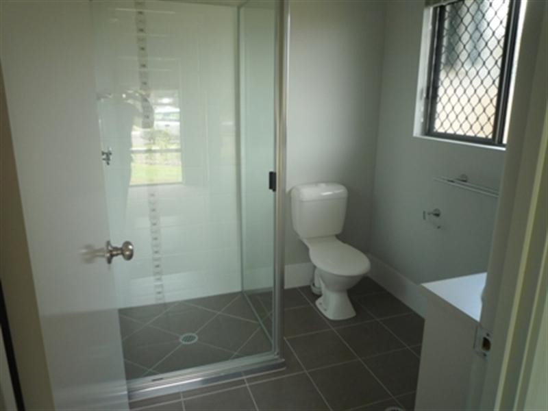 3 Seton Street, Trinity Park QLD 4879