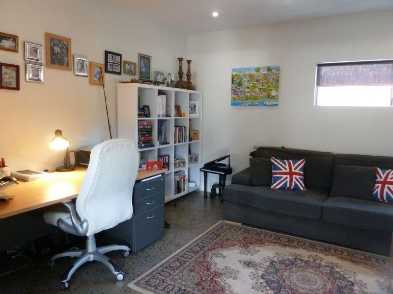 31 Catamaran Circuit, Trinity Beach QLD 4879