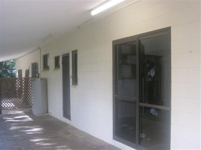 40 Moresby Street, Trinity Beach QLD 4879