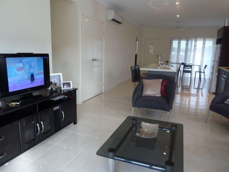 16 Starboard Street, Trinity Beach QLD 4879