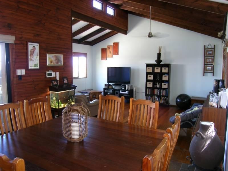 6 Darkin Close, Smithfield QLD 4878