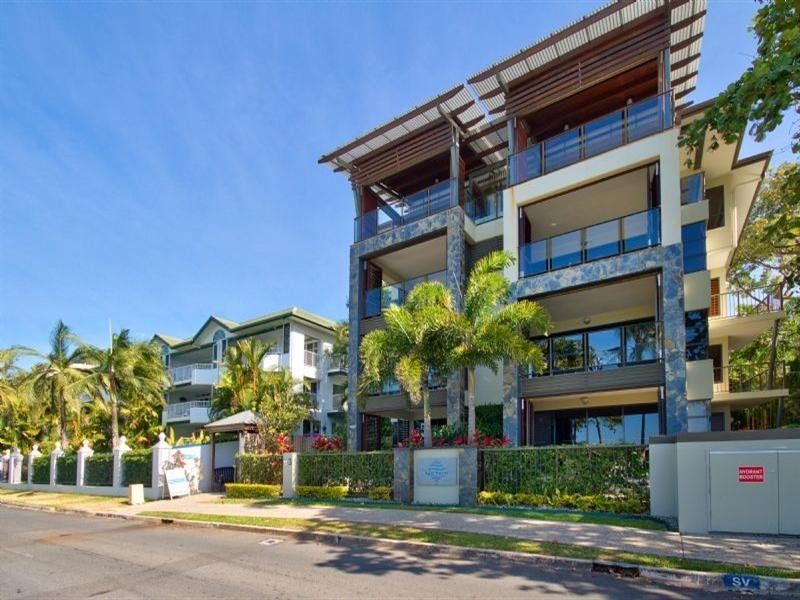 Trinity Beach QLD 4879