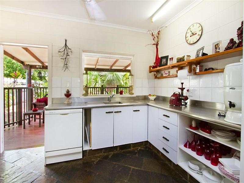 Brinsmead QLD 4870