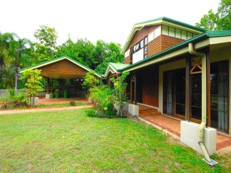 55 Yule Avenue, Clifton Beach QLD 4879