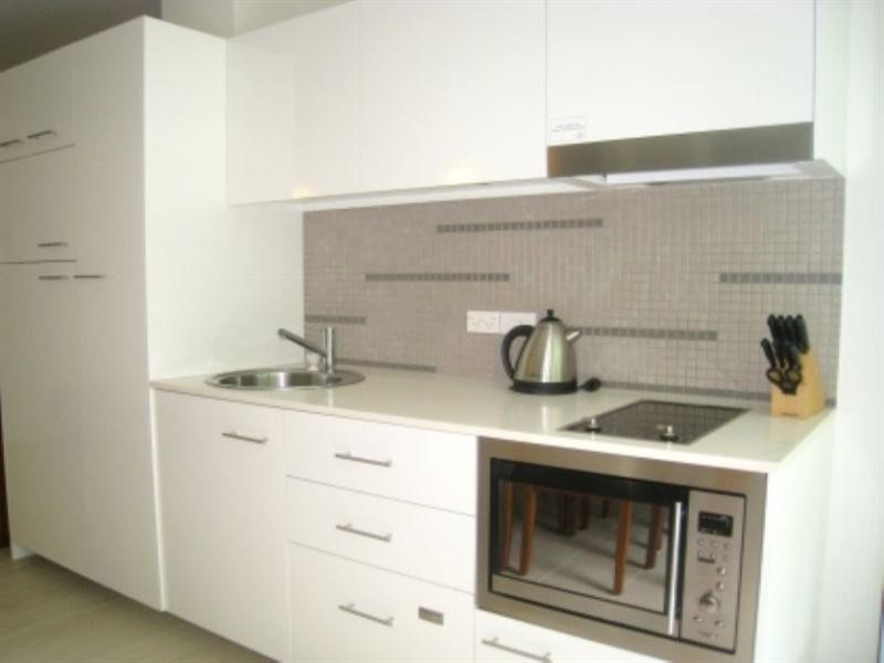 2207/41 “Drift” Williams Esplanade, Palm Cove QLD 4879