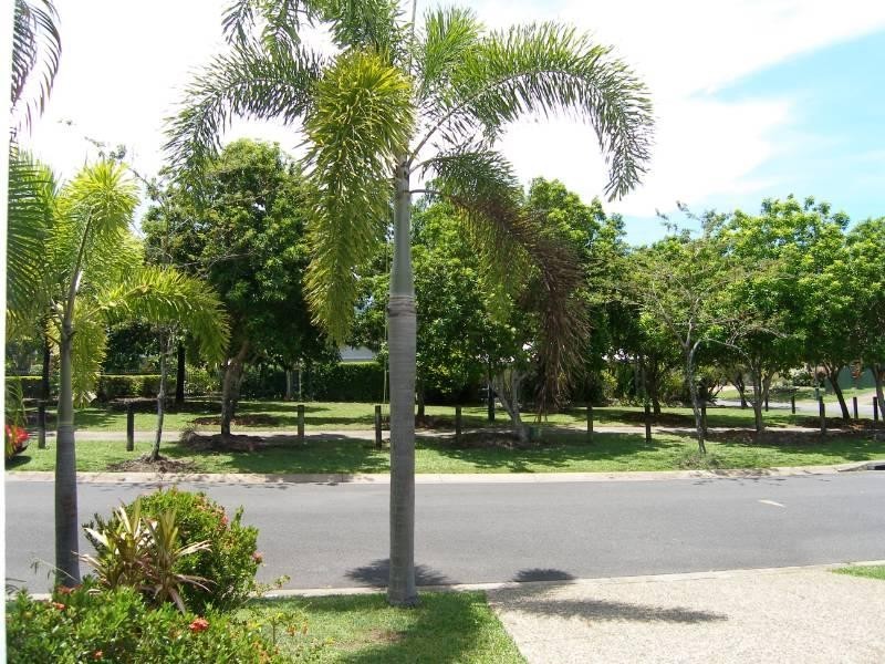 Kewarra Beach QLD 4879
