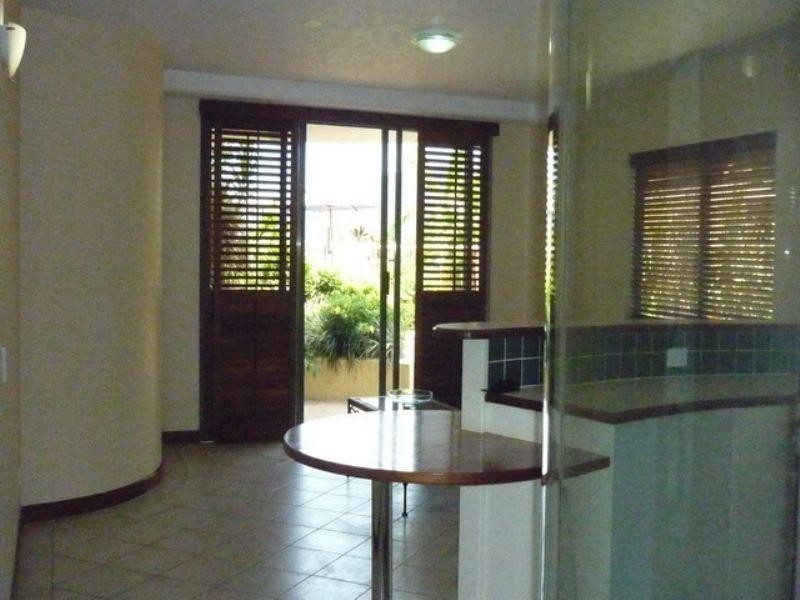 202/73 The Esplanade, Cairns QLD 4870