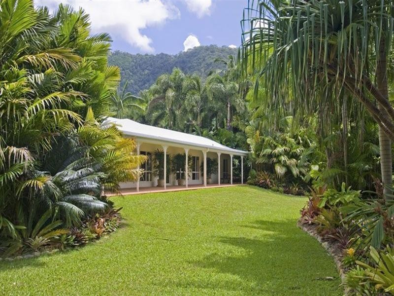 Kewarra Beach QLD 4879