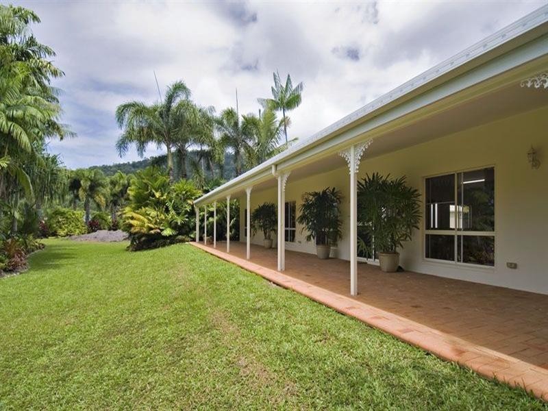 Kewarra Beach QLD 4879