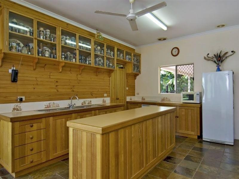 Kewarra Beach QLD 4879