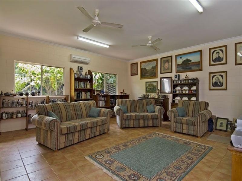 Kewarra Beach QLD 4879