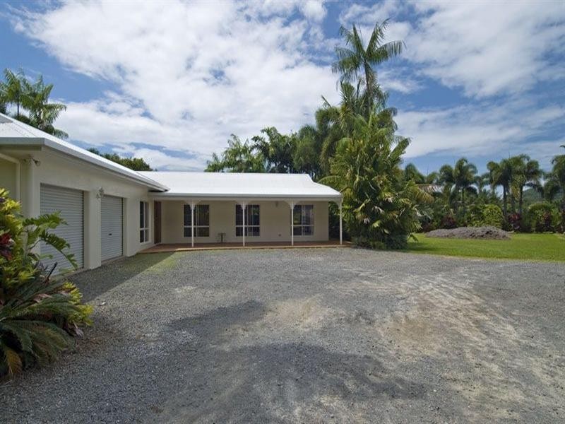 Kewarra Beach QLD 4879