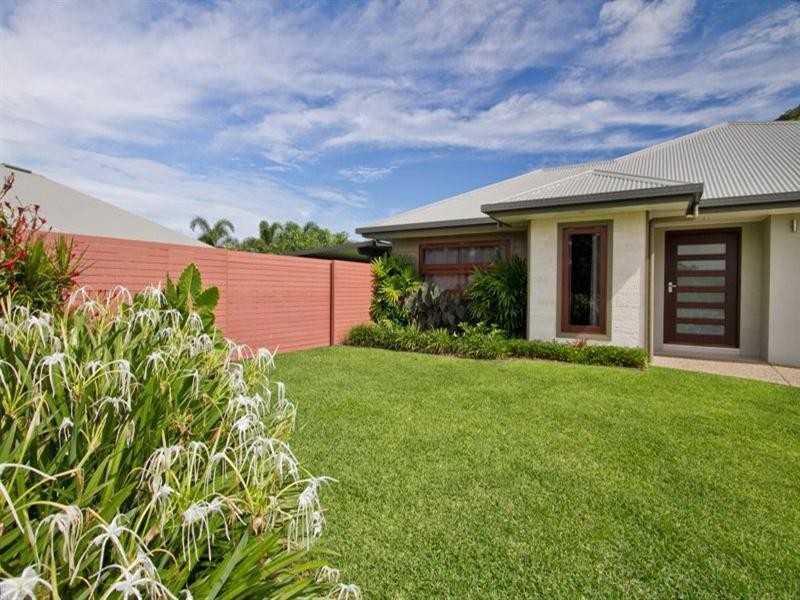 Trinity Beach QLD 4879