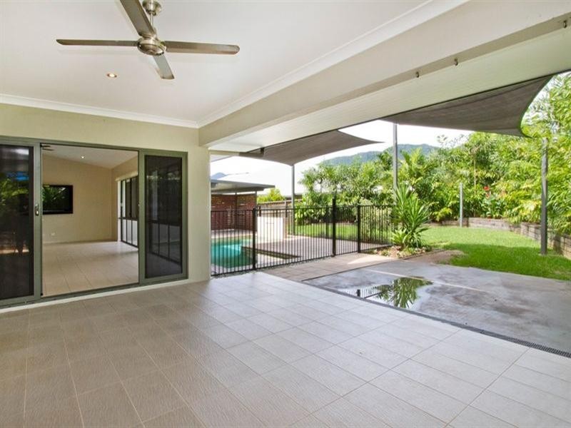 Trinity Beach QLD 4879