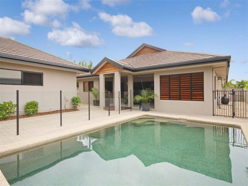 Kewarra Beach QLD 4879