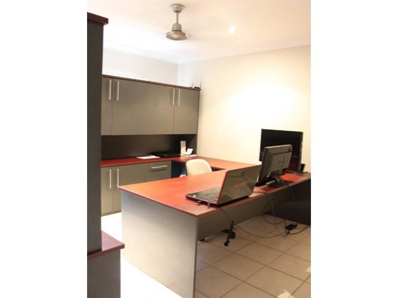 Kewarra Beach QLD 4879