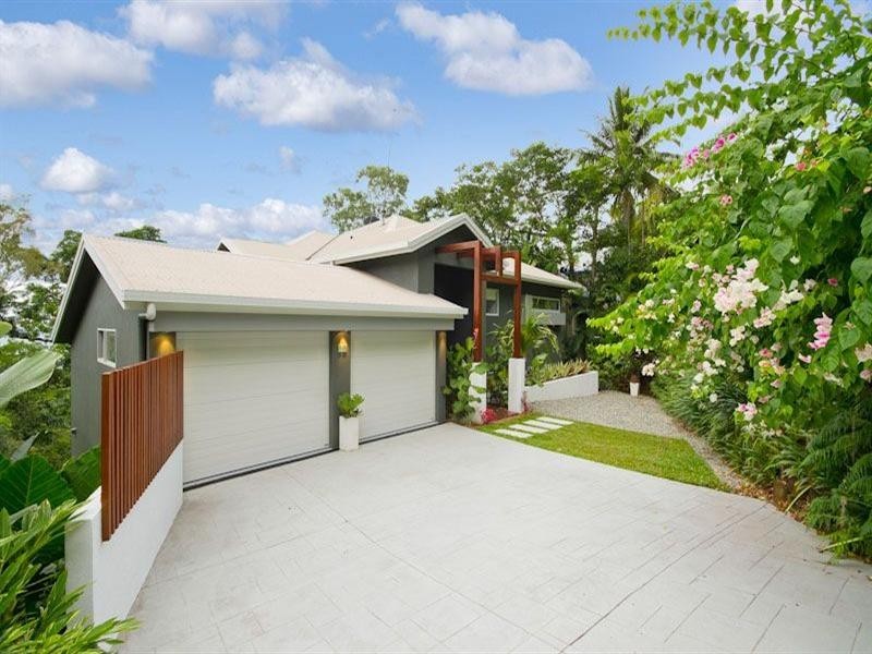 Trinity Beach QLD 4879